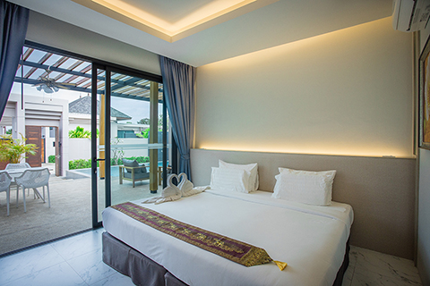 King Bedrooms Pool Villa Phuket : Gold Chariot Private Pool Villa Phuket, Cherngtalay, Talang, Phuket,