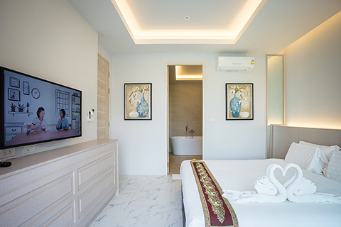 King Bedrooms Pool Villa Phuket : Gold Chariot Private Pool Villa Phuket, Cherngtalay, Talang, Phuket,