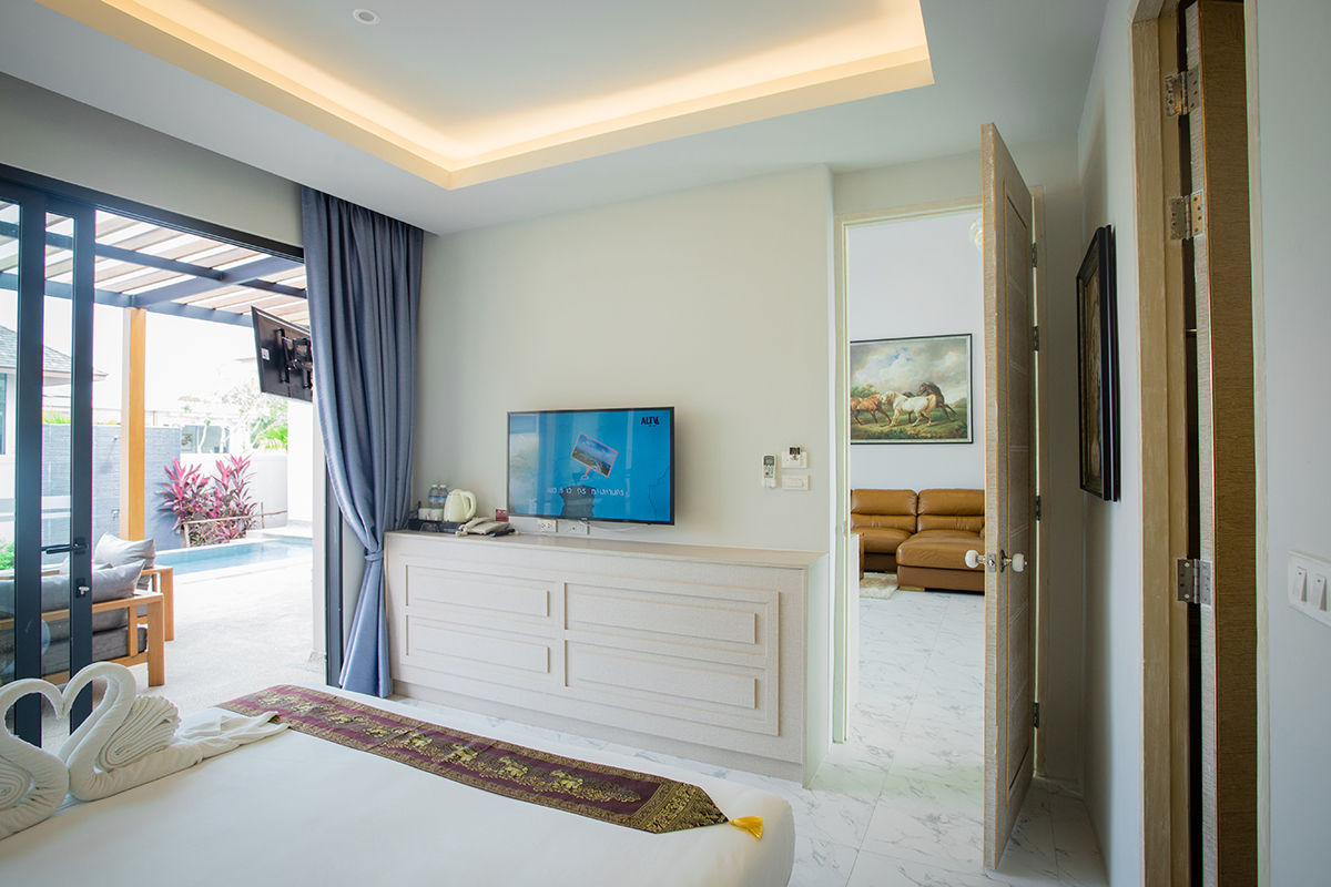 Gold Chariot Pool Villas in Phuket, Pasak Soi 13 Moo 4 Cherngtalay, Talang, Phuket,Thailand